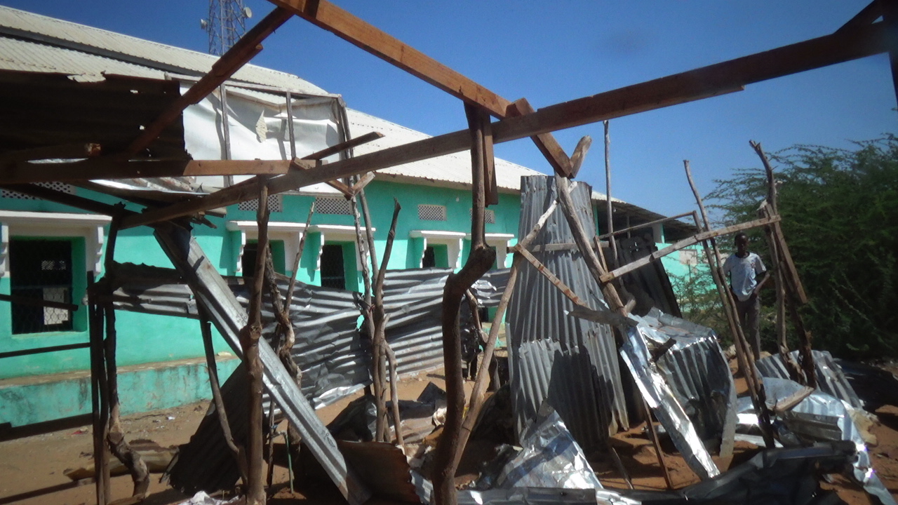 استشهاد 12 صوماليا أغلبهم أطفال ونساء في سلسلة غارات أمريكية جنوب الصومال 32 C0015T01