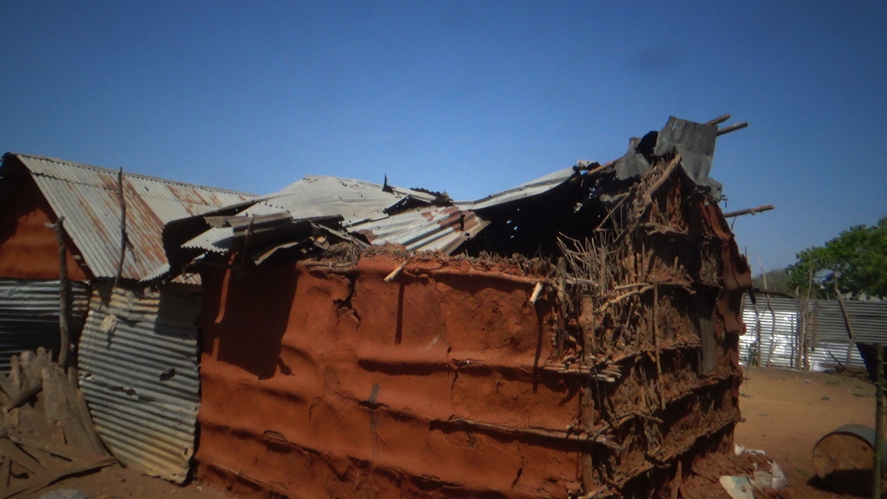 استشهاد 12 صوماليا أغلبهم أطفال ونساء في سلسلة غارات أمريكية جنوب الصومال 30 C0027T01