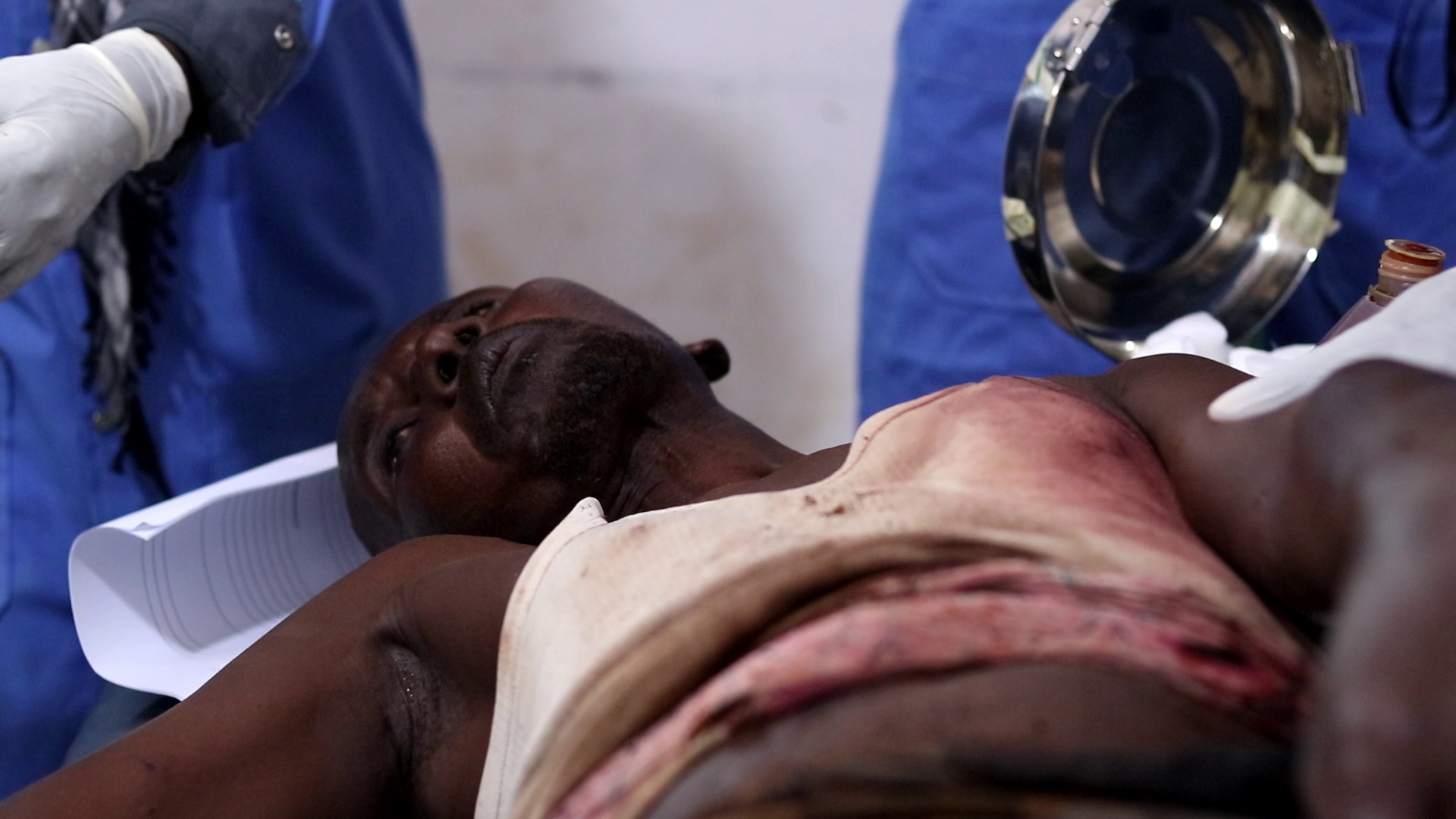 استشهاد 12 صوماليا أغلبهم أطفال ونساء في سلسلة غارات أمريكية جنوب الصومال 11 vlcsnap 2025 11 16 09h28m32s219