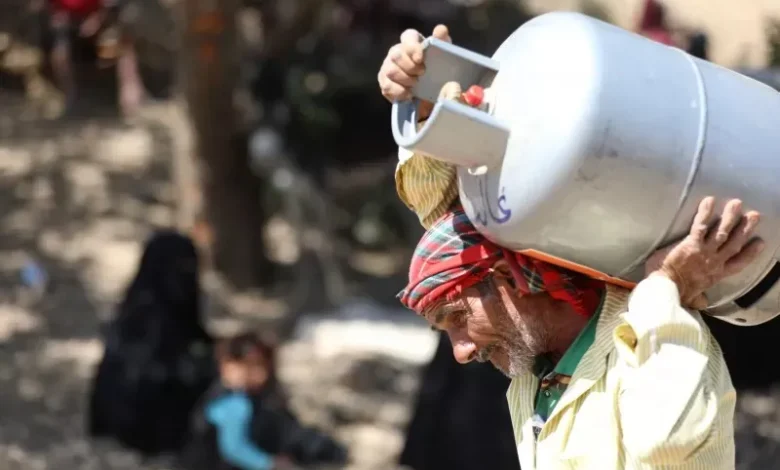 تقرير وصل الأسبوعي للعالم الإسلامي: أبرز أحداث الأسبوع الثالث من جمادى الثاني 17 أزمة الغاز 780x470 1