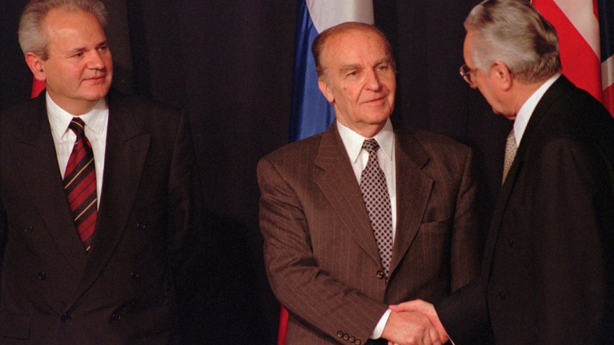 بعد ثلاثة عقود من دايتون: البوسنة؛ سلام غير مكتمل، وسيادة هشة 35 بعد ثلاثة عقود من دايتون: البوسنة؛ سلام غير مكتمل، وسيادة هشة