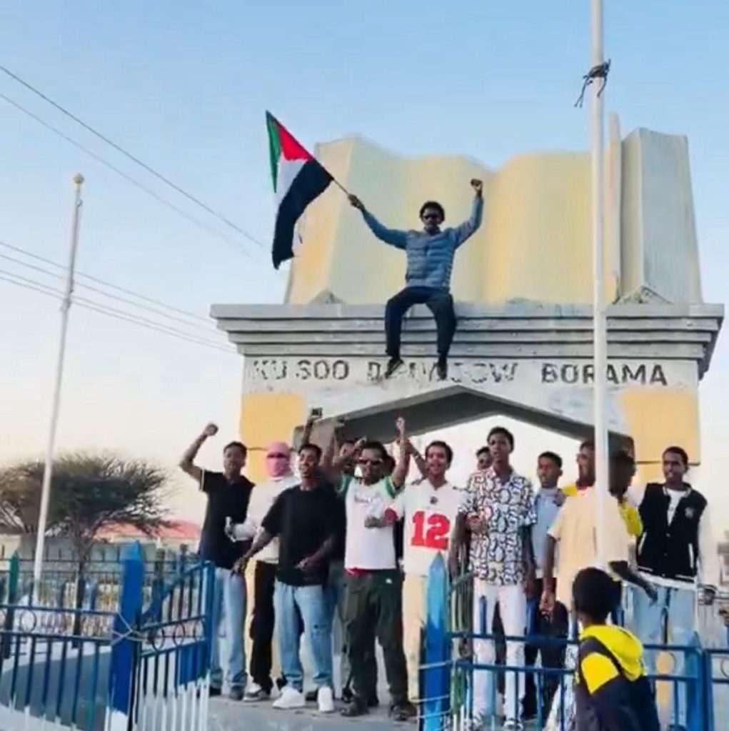 ما تُخفيه وسائل الإعلام بشأن ما يُسمّى «الاعتراف الإسرائيلي» بأرض الصومال 3 photo 2026 01 04 03 06 45