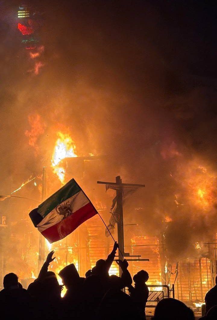 ما تحتاج إلى معرفته عن الهجمات الأمريكية على إيران 3 ما تحتاج إلى معرفته عن الهجمات الأمريكية على إيران