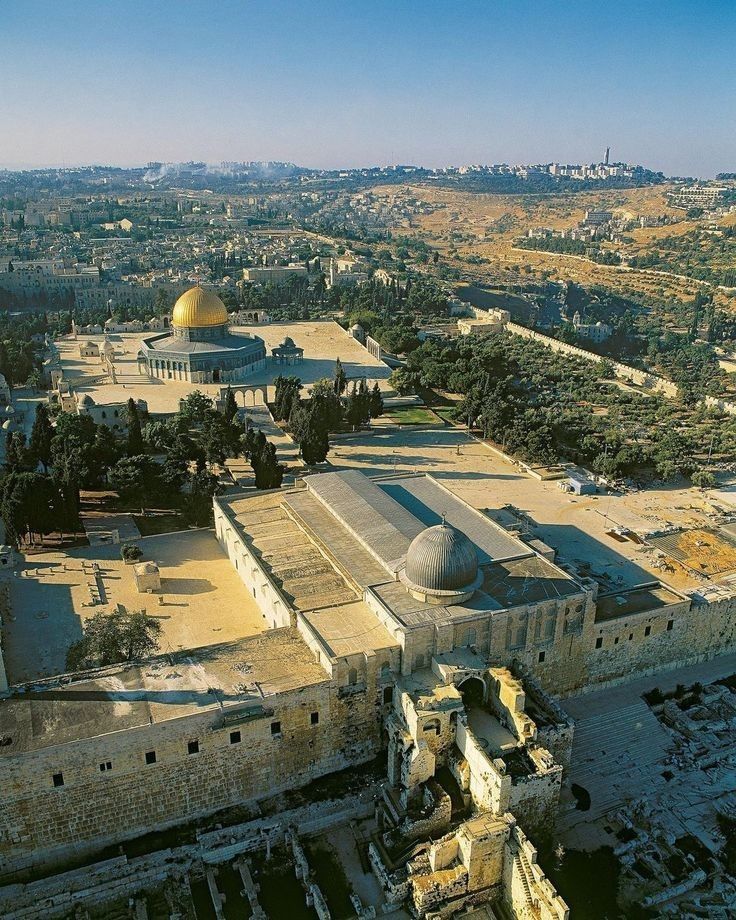 ما هو موقفنا من الأحداث؟