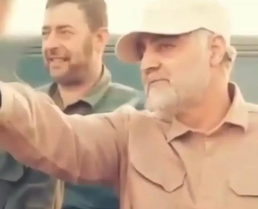 لبنان: الكشف عن اغتيال قادة كبار من حزب الله 5 الهالك حسين وهيب ياسين برفقة الهالك قاسم سليماني في سوريا