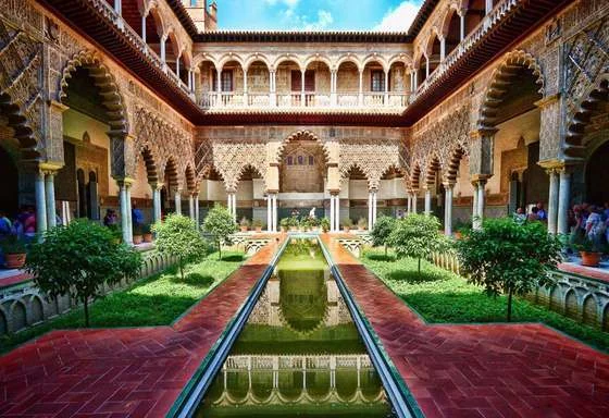 مظاهر العمارة الاسلامية في الأندلس1