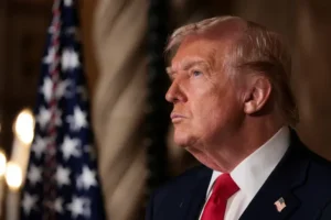 ترامب يدرس ضربات في الساحل.. هل تعود واشنطن إلى قلب الحرب على الجماعات المسلحة؟ 17 trump 23 12 1766489020
