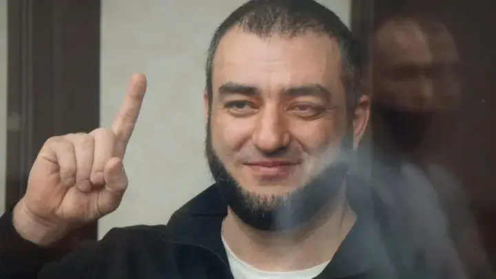 تتار القرم تحت الضغط.. إعادة ناشط مسلم إلى الحبس الانفرادي وملاحقات تطال إمامًا 2 1711124918 3305 large